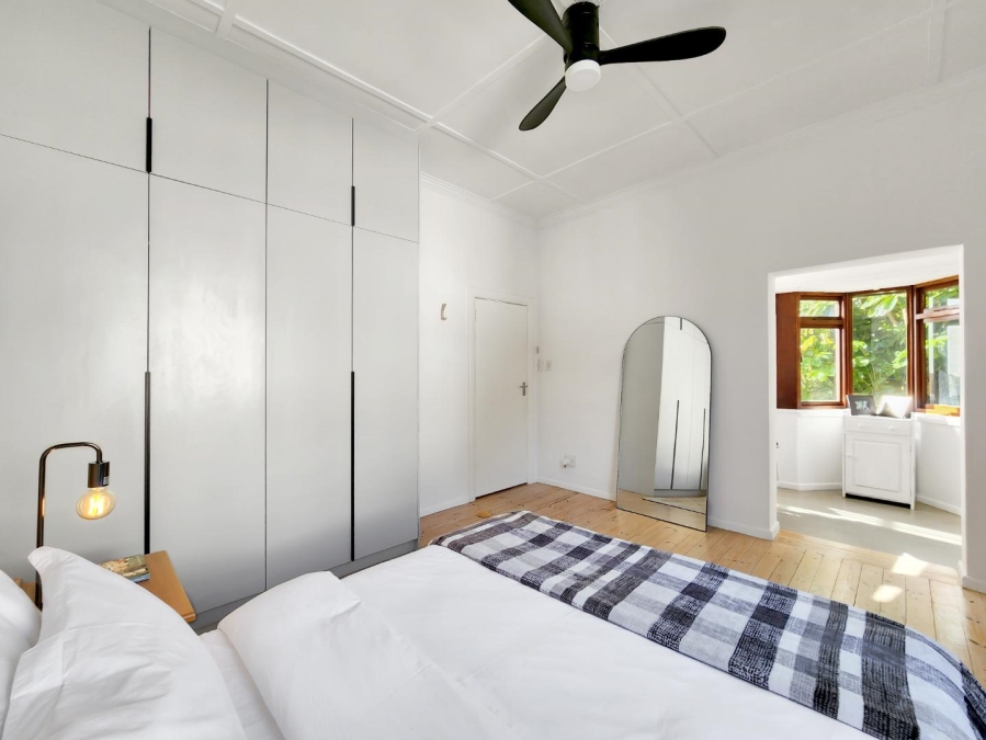 To Let 2 Bedroom Property for Rent in Green Point Western Cape